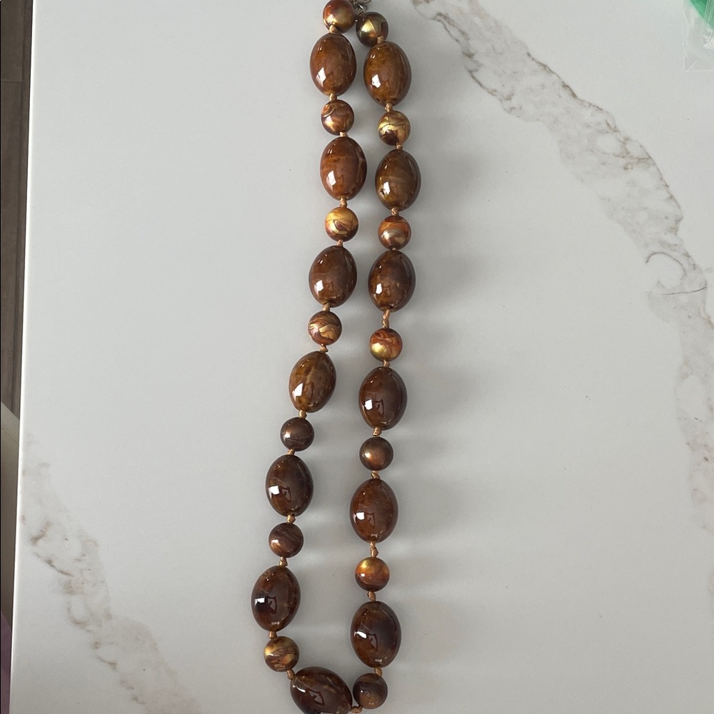 Vintage marbled art deco necklace